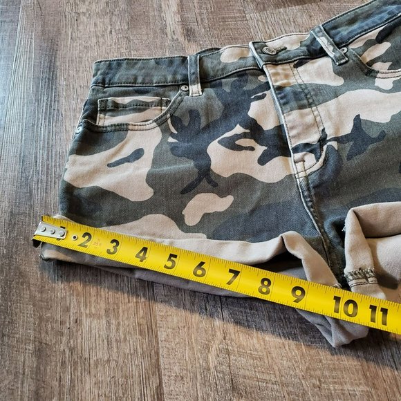 Eunina Juniors size Medium (SZ 14 by Measurement) Camo Green Kara Super High Ris - Picture 5 of 8